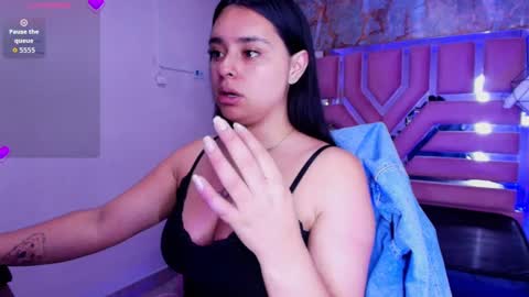 lorem_adams online show from September 16, 11:18 am