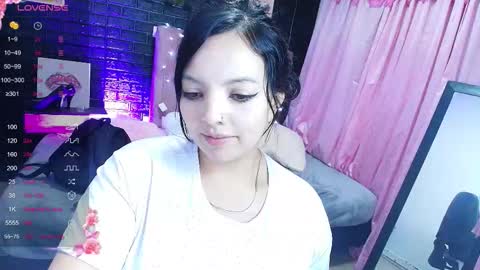 Snapshot of loren_44tits chatting on September 26, 10:51 pm Loren online show from September 26, 10:51 pm