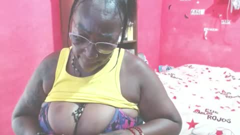 loretybighot online show from April 14, 7:25 pm