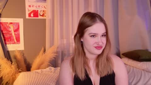 Lori online show from January 7, 8:52 pm