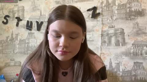 Thea online show from April 3, 5:27 am