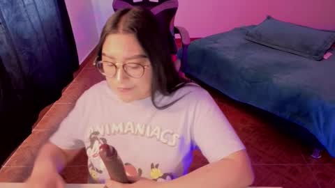 lory__05 online show from October 13, 8:22 pm