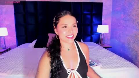 Snapshot of lotti_carter chatting on March 6, 3:13 am Lotti online show from March 6, 3:13 am