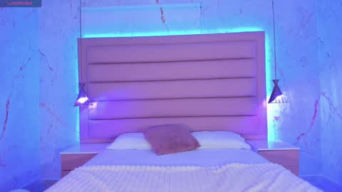 Snapshot of lotti_carter chatting on December 10, 3:09 am Lotti online show from December 10, 3:09 am
