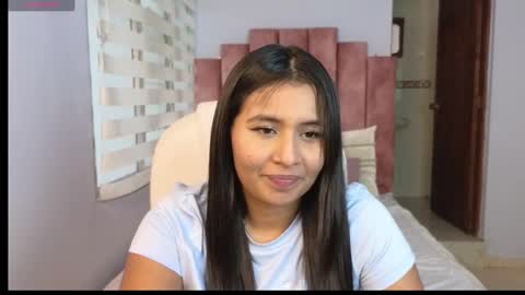  Lou Rosse  online show from February 6, 8:45 pm