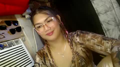 Snapshot of louheart chatting on January 9, 4:28 pm Sweet online show from January 9, 4:28 pm