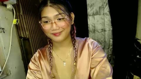 Snapshot of louheart chatting on January 15, 12:15 pm Sweet online show from January 15, 12:15 pm