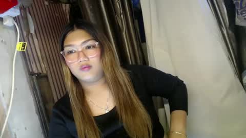 Snapshot of louheart chatting on January 24, 7:49 pm Sweet online show from January 24, 7:49 pm