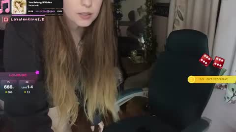 Lo Valentine online show from July 17, 5:23 am