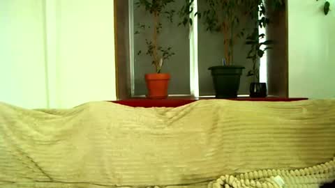 Cute face online show from February 28, 3:48 am