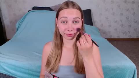 love bella  online show from July 27, 12:29 am