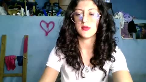 Snapshot of love_electra chatting on September 23, 12:09 am love_electra online show from September 23, 12:09 am