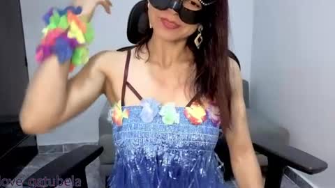 Nina online show from June 25, 5:36 pm