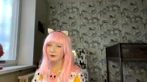 Kim online show from April 4, 12:59 pm