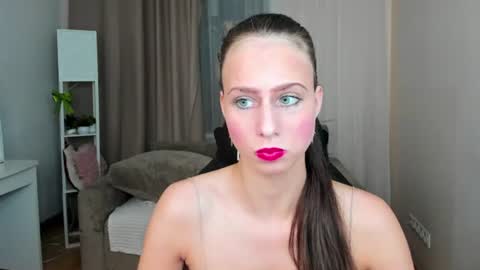 Elisabette online show from June 28, 4:02 pm