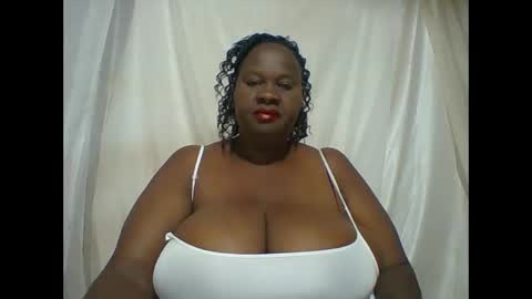 Lynn online show from November 21, 3:14 pm