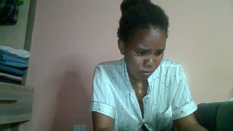 lovegal335 online show from June 29, 7:46 pm