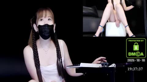 Snapshot of lovely_asahi chatting on October 10, 11:37 am lovely asahi online show from October 10, 11:37 am