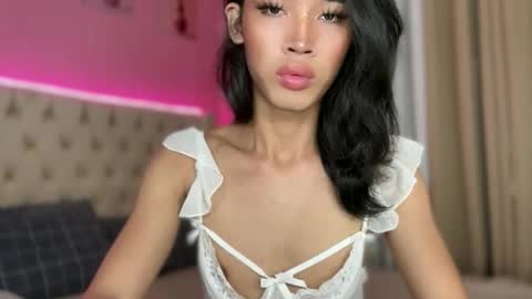 BABY BRIANA online show from May 17, 11:15 pm