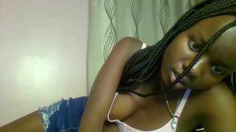Snapshot of lovely_choco chatting on October 18, 10:00 pm Choco online show from October 18, 10:00 pm
