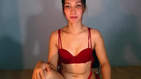 lovely_darlingxx online show from July 26, 3:25 am