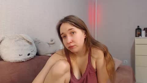 Snapshot of lovely_hayley chatting on February 22, 9:10 pm Lovely Hayley online show from February 22, 9:10 pm