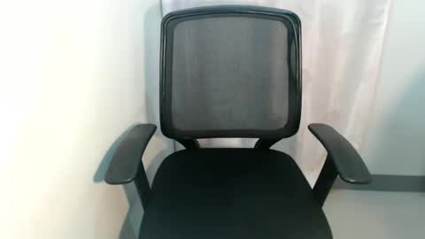 Snapshot of lovely_kitty13 chatting on September 18, 1:42 pm im kitty online show from September 18, 1:42 pm
