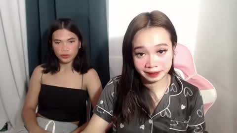 lovely_lianne online show from June 22, 1:43 am