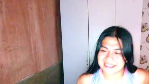 Snapshot of lovely_ricaxxx chatting on October 19, 6:43 pm lovely_ricaxxx online show from October 19, 6:43 pm