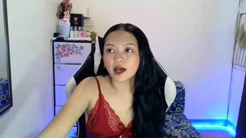 lovely_slutty online show from January 9, 6:51 am