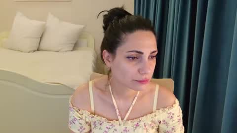 Beatrice online show from July 28, 7:04 pm