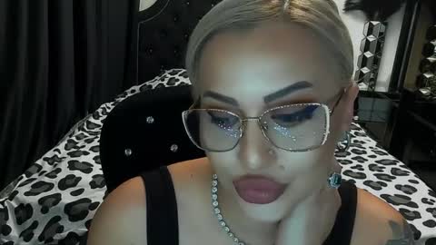 PrAllinXXXa online show from May 4, 10:24 pm