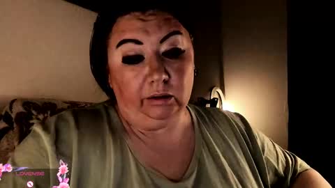 Snapshot of lovelyboobsx chatting on October 6, 7:14 am Anelana online show from October 6, 7:14 am