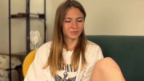 Kate only online show from July 21, 3:46 pm