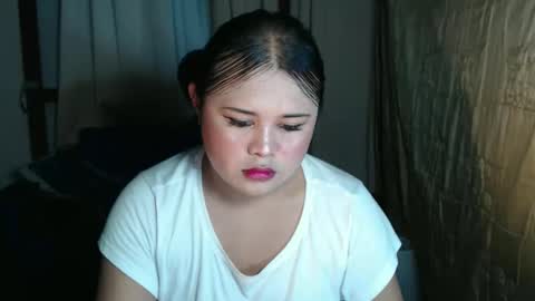 Snapshot of lovelypinaychubsx chatting on March 8, 8:51 am lovely online show from March 8, 8:51 am