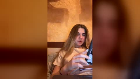 ELA online show from December 15, 8:03 pm