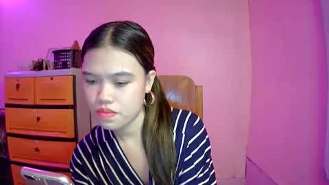 Snapshot of lovemae352295 chatting on January 29, 1:07 pm lovemae352295 online show from January 29, 1:07 pm