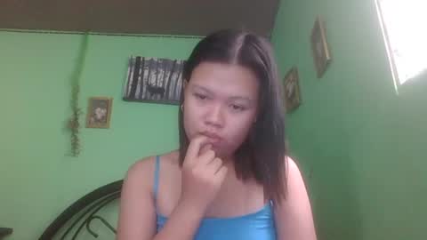 Snapshot of lovemae352295 chatting on October 24, 5:58 am lovemae352295 online show from October 24, 5:58 am