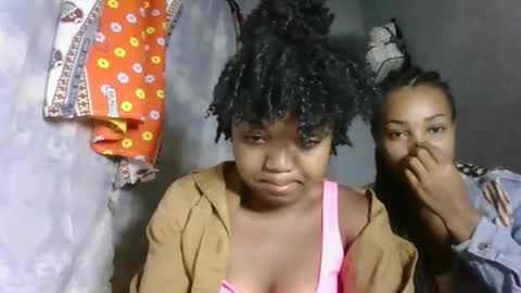 lovemarie08 online show from April 8, 3:58 pm