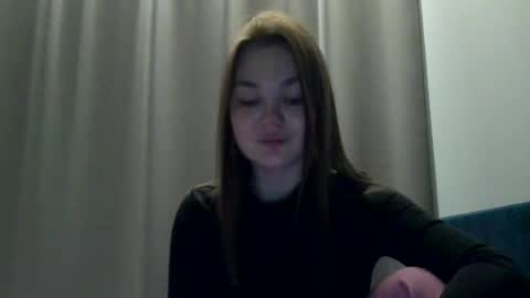 loviesimone online show from February 11, 8:32 pm