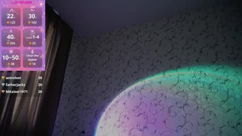 Snapshot of lua__19 chatting on September 20, 12:58 pm Lua online show from September 20, 12:58 pm