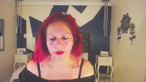 Lua online show from June 3, 7:30 pm