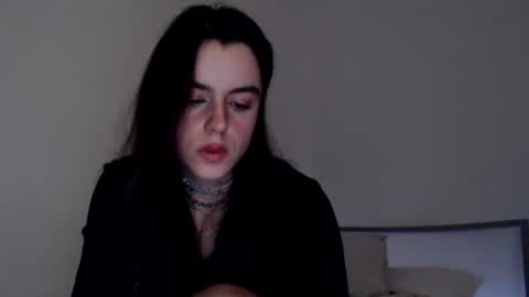 Snapshot of luana789 chatting on March 10, 10:45 pm luana online show from March 10, 10:45 pm