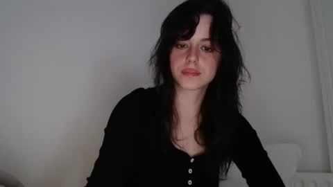Snapshot of luana789 chatting on October 2, 9:53 pm luana online show from October 2, 9:53 pm