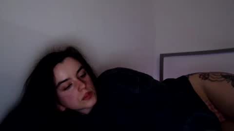 Snapshot of luana789 chatting on February 4, 10:13 pm luana online show from February 4, 10:13 pm