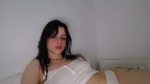 Snapshot of luana789 chatting on October 14, 9:50 pm luana online show from October 14, 9:50 pm