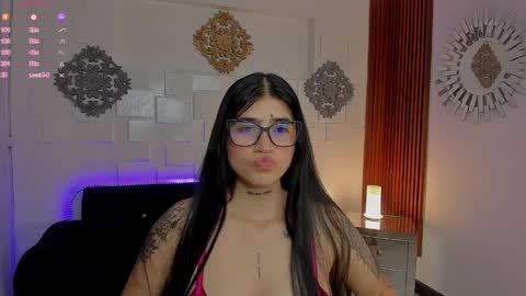 Snapshot of luanabonasx chatting on January 25, 12:08 pm Luana online show from January 25, 12:08 pm