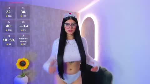 Snapshot of luanabonasx chatting on October 3, 12:32 pm Luana online show from October 3, 12:32 pm