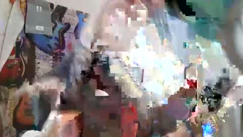 Snapshot of luanna837 chatting on September 11, 11:05 pm luanna837 online show from September 11, 11:05 pm