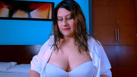 Luero  online show from October 24, 1:51 pm